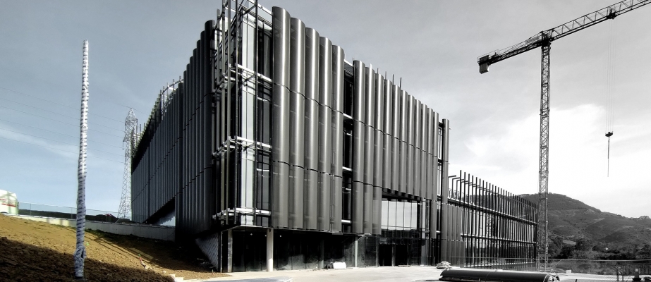 EDIFICIO MARIA TELKES